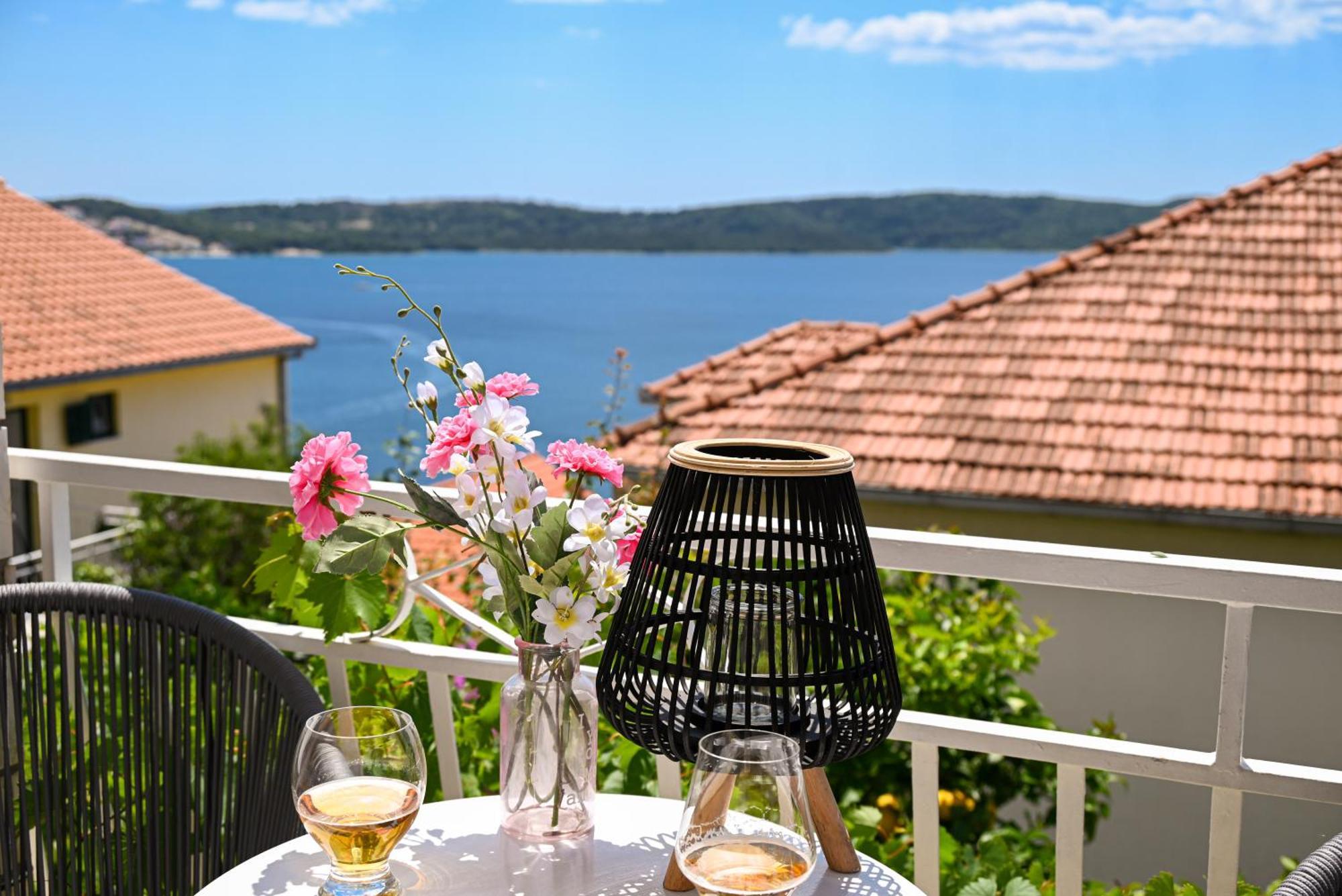 Apartment Spira Puovica Trogir Cameră foto