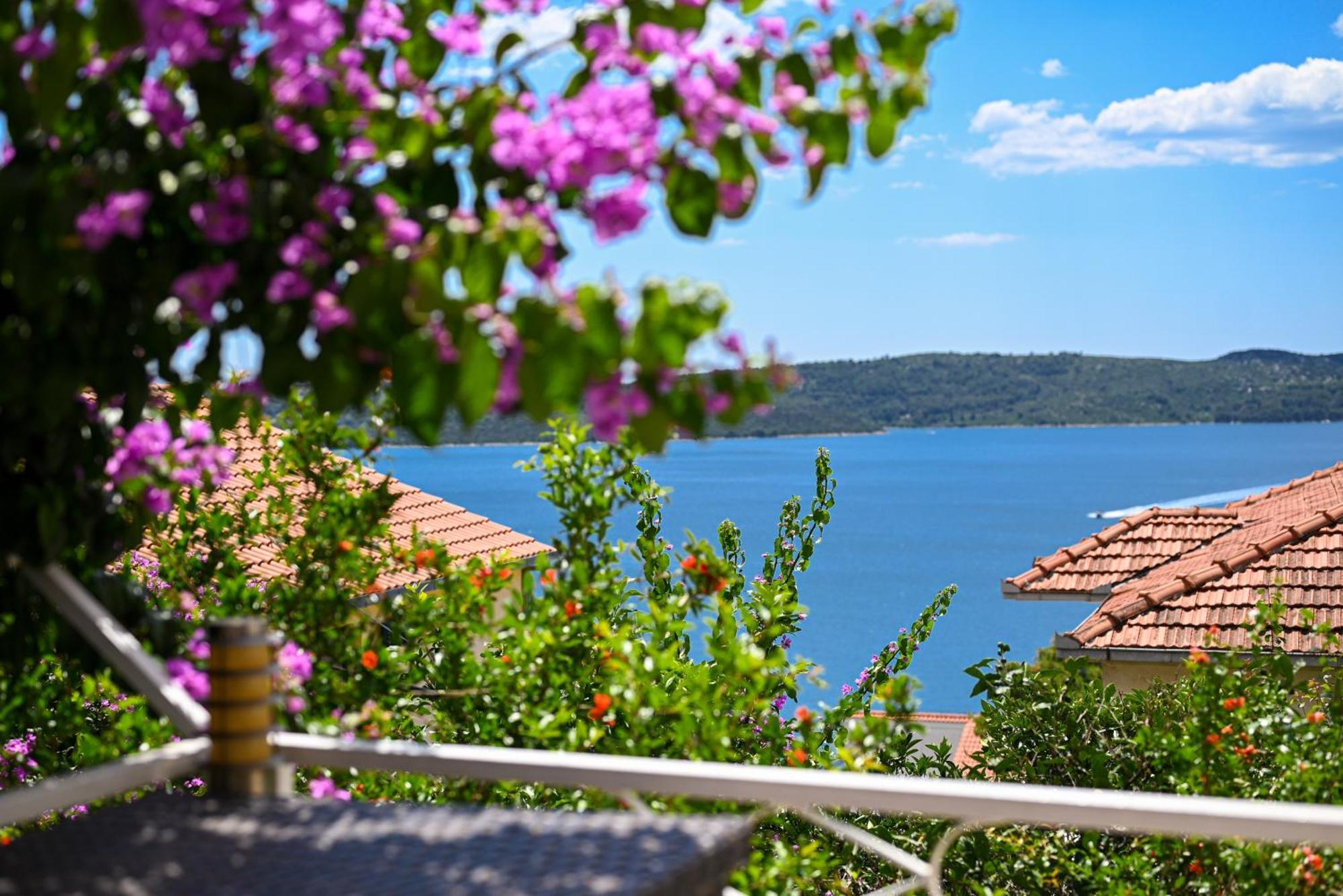 Apartment Spira Puovica Trogir Cameră foto